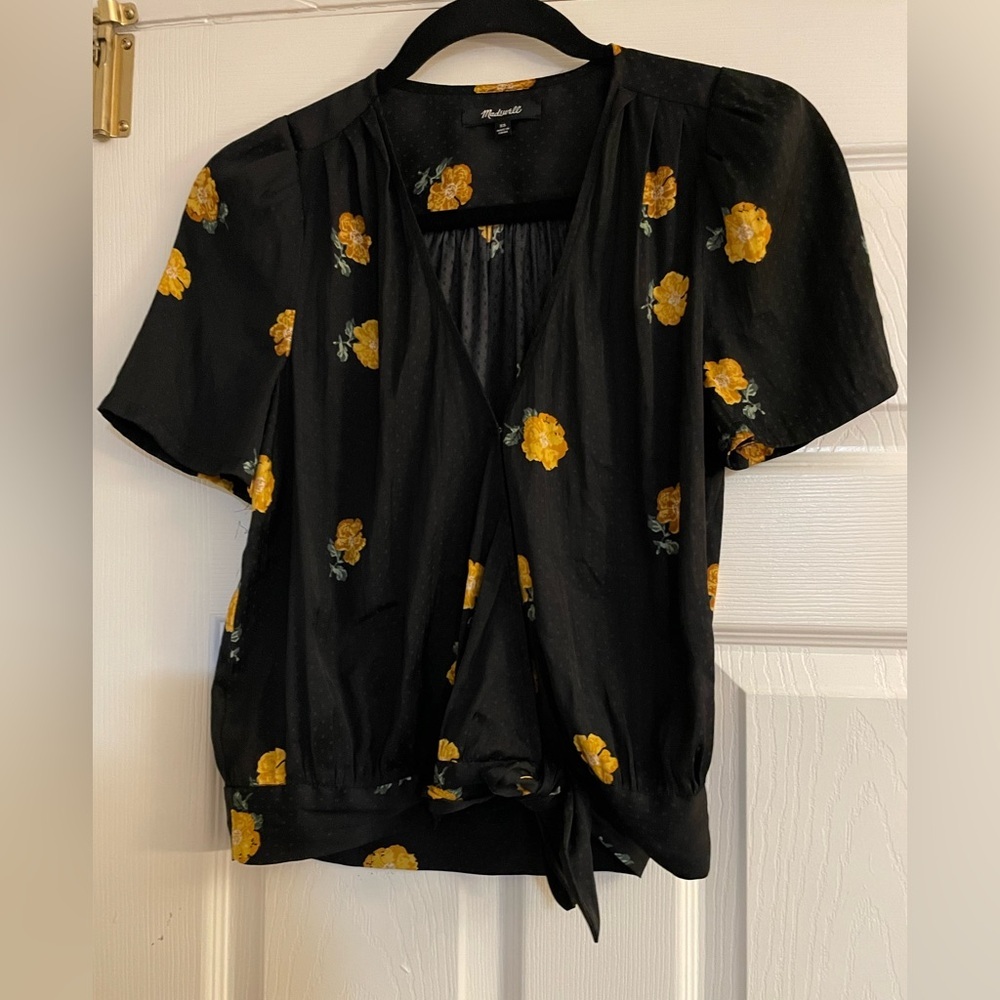 Madewell Floral Black and Yellow short-sleeve Top XS